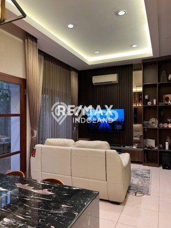 INVESTASI CERDAS! Rumah Premium Pasar Minggu, Jakarta Selatan, LT 113m² Luas Bangunan 134m² INVESTASI CERDAS! Rumah Premium Pasar Minggu, Jakarta Selatan, LT 113m² Luas Bangunan 134m²