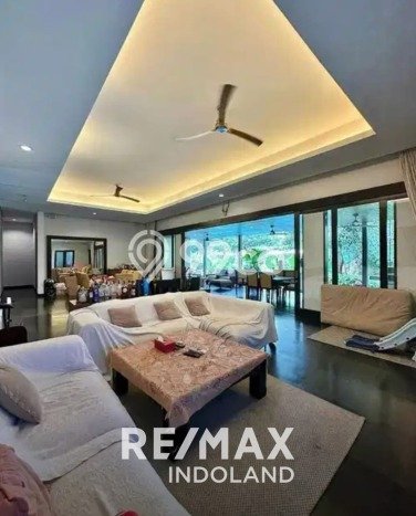 Rumah Luxury Modern Tanpa Renovasi di Kemang Jakarta Selatan Rumah Luxury Modern Tanpa Renovasi di Kemang Jakarta Selatan