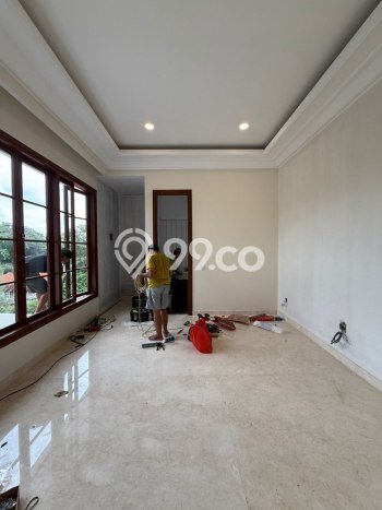 Ready to Use! Premium House LT 1066m2 Desain Elegan di Kemang Ready to Use! Premium House LT 1066m2 Desain Elegan di Kemang