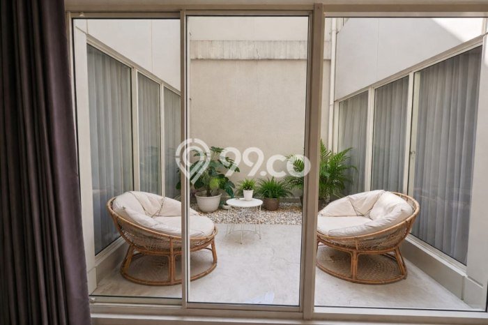Rumah Luxury Modern Tanpa Renovasi di Gading Serpong Tangerang Rumah Luxury Modern Tanpa Renovasi di Gading Serpong Tangerang