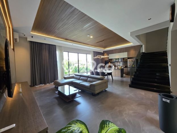 Ready to Use! Premium House LT 250m2 Desain Modern di Green Lake City Ready to Use! Premium House LT 250m2 Desain Modern di Green Lake City