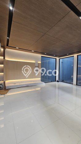 Rumah Elit Modern Siap Huni di Villa Meruya Jakarta Barat Rumah Elit Modern Siap Huni di Villa Meruya Jakarta Barat