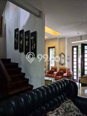 Rumah Elit Modern Siap Huni di Bintaro Tangerang Selatan Rumah Elit Modern Siap Huni di Bintaro Tangerang Selatan