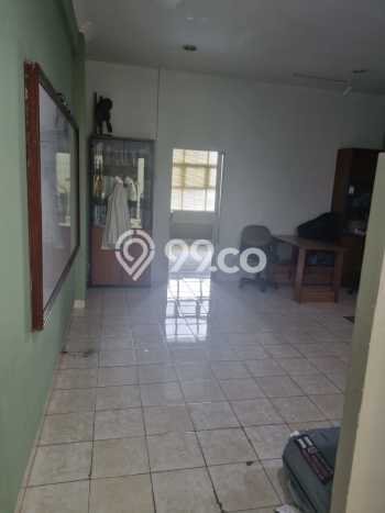 Untuk Dijual Ruko di Kebayoran Lama Jakarta Selatan LT 125m2 / LB 174m2 Untuk Dijual Ruko di Kebayoran Lama Jakarta Selatan LT 125m2 / LB 174m2