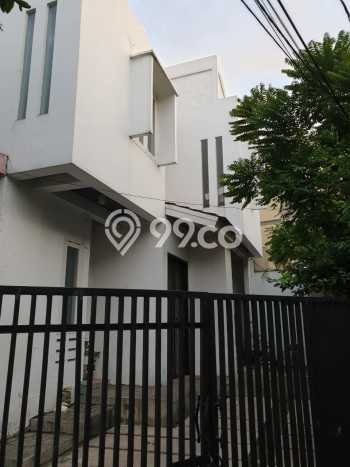 Hot Offer Hunian Mewah Ideal dan Luas di Cilandak, Jakarta Selatan Hot Offer Hunian Mewah Ideal dan Luas di Cilandak, Jakarta Selatan