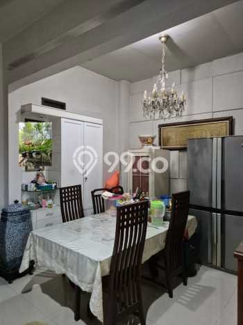 Rumah Elit Modern Siap Huni di Bintaro Tangerang Selatan Rumah Elit Modern Siap Huni di Bintaro Tangerang Selatan
