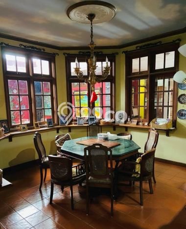 Rumah Elit Modern Tanpa Renovasi di Lebak Bulus Jakarta Selatan Rumah Elit Modern Tanpa Renovasi di Lebak Bulus Jakarta Selatan