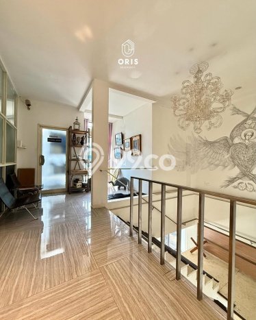 Unit Kantor Dijual di Kebayoran Baru Jakarta Selatan Luas Bangunan 400m2 Unit Kantor Dijual di Kebayoran Baru Jakarta Selatan Luas Bangunan 400m2