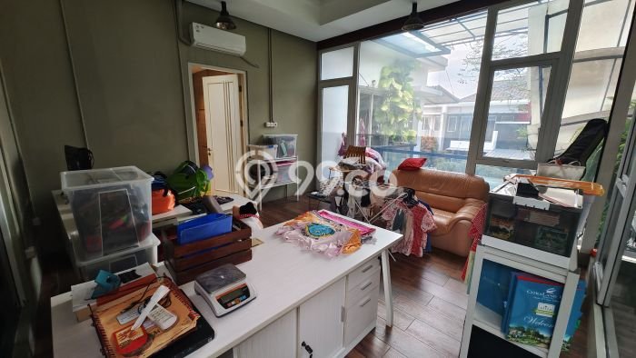 Rumah Luxury Modern Siap Huni di Puri Mansion Jakarta Barat Rumah Luxury Modern Siap Huni di Puri Mansion Jakarta Barat
