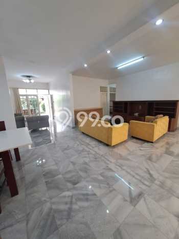 Sewa Rumah Murah di Pondok Indah Jakarta Selatan Punya 7 Kamar Tidur Sewa Rumah Murah di Pondok Indah Jakarta Selatan Punya 7 Kamar Tidur