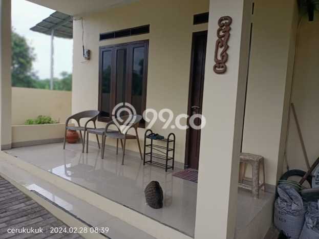 Rumah Modern Cantik 4 KT Bisa Langsung Pindah di Ciputat Rumah Modern Cantik 4 KT Bisa Langsung Pindah di Ciputat