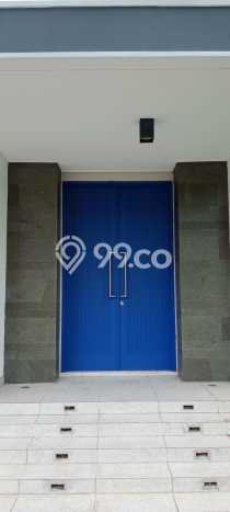 Rumah Elit Modern Tanpa Renovasi di Gading Serpong Tangerang Rumah Elit Modern Tanpa Renovasi di Gading Serpong Tangerang