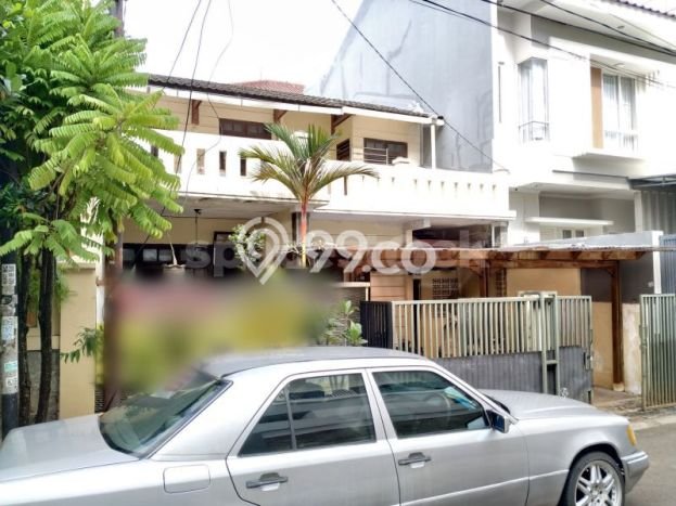 Rumah Luxury Dijual di Jakarta Barat Fasilitas Premium Rumah Luxury Dijual di Jakarta Barat Fasilitas Premium