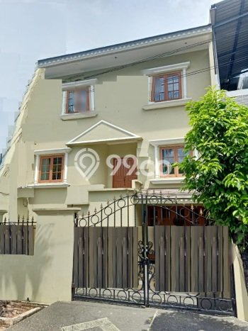 Rumah Eksklusif Best Area di Jakarta Barat, DKI Jakarta Rumah Eksklusif Best Area di Jakarta Barat, DKI Jakarta