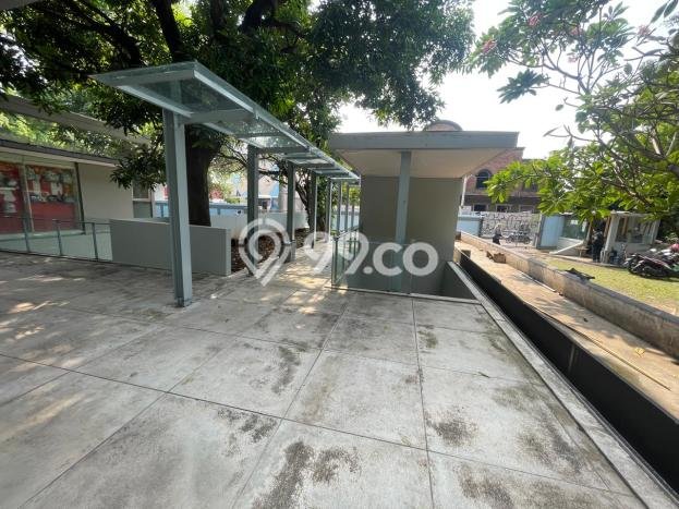 Ruko Dijual di Prime Area Jakarta Selatan Luas 1044m2 Ruko Dijual di Prime Area Jakarta Selatan Luas 1044m2