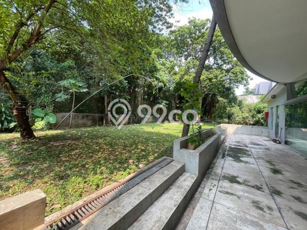 Ruko Dijual di Prime Area Jakarta Selatan Luas 1044m2 Ruko Dijual di Prime Area Jakarta Selatan Luas 1044m2