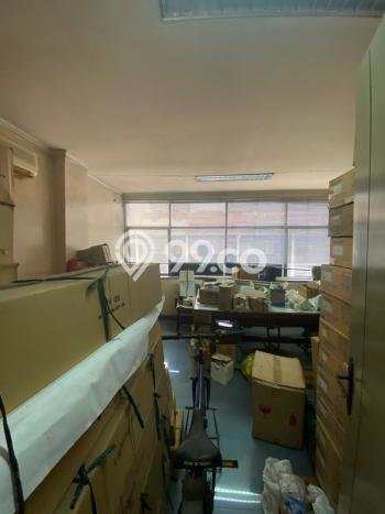 Ruko Dijual di Prime Area Jakarta Pusat Luas 240m2 Ruko Dijual di Prime Area Jakarta Pusat Luas 240m2