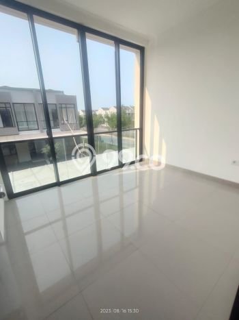Rumah Luas Asri 2 KT Siap Pakai di Pantai Indah Kapuk Jakarta Utara Rumah Luas Asri 2 KT Siap Pakai di Pantai Indah Kapuk Jakarta Utara