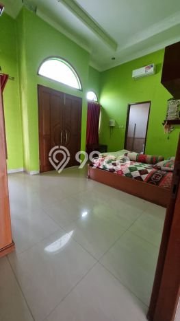 Rumah Elit Modern Tanpa Renovasi di Petukangan Jakarta Selatan Rumah Elit Modern Tanpa Renovasi di Petukangan Jakarta Selatan