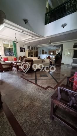 Rumah Mewah LB 550m2 Siap Pakai Desain Elegan di Kedoya Baru, Jakarta Barat Rumah Mewah LB 550m2 Siap Pakai Desain Elegan di Kedoya Baru, Jakarta Barat