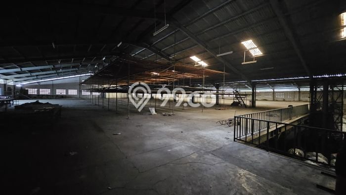 Unit Gudang Dijual di Cikarang Pusat Bekasi Luas Bangunan 13000m2 Unit Gudang Dijual di Cikarang Pusat Bekasi Luas Bangunan 13000m2