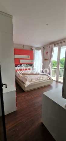 Ready to Use! Premium House LT 252m2 Desain Elegan di Pantai Indah Kapuk Ready to Use! Premium House LT 252m2 Desain Elegan di Pantai Indah Kapuk