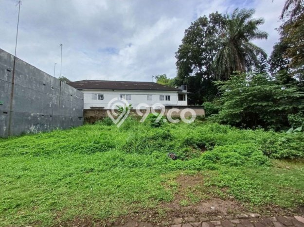 Tanah untuk Dijual Lokasi Coblong, Bandung Luas 319m2 SHM Tanah untuk Dijual Lokasi Coblong, Bandung Luas 319m2 SHM