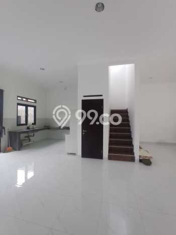 Disewakan Cepat Rumah Kondisi Baik di Area Arcamanik, Bandung Disewakan Cepat Rumah Kondisi Baik di Area Arcamanik, Bandung