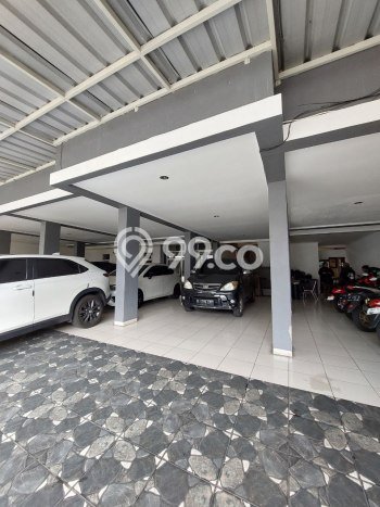 Rumah Kost untuk Dijual di Sukasari dengan 26 KT, 26 KM, Luas 700m2 Rumah Kost untuk Dijual di Sukasari dengan 26 KT, 26 KM, Luas 700m2