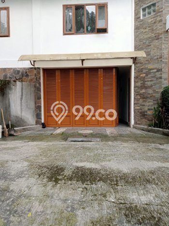SPECIAL LISTING! Rumah di Geger Kalong, 11 KT, Dekat Fasilitas, LT 475m² Bangunan 357m² SPECIAL LISTING! Rumah di Geger Kalong, 11 KT, Dekat Fasilitas, LT 475m² Bangunan 357m²