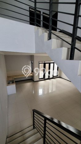 For Sale Rumah 4 Kamar Lokasi Ideal Nyaman dan Strategis di Batununggal For Sale Rumah 4 Kamar Lokasi Ideal Nyaman dan Strategis di Batununggal