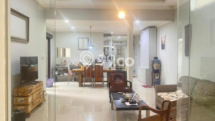 Siap Huni Hunian Elit 4 Kamar di Batununggal Dekat ke Mana Saja Siap Huni Hunian Elit 4 Kamar di Batununggal Dekat ke Mana Saja