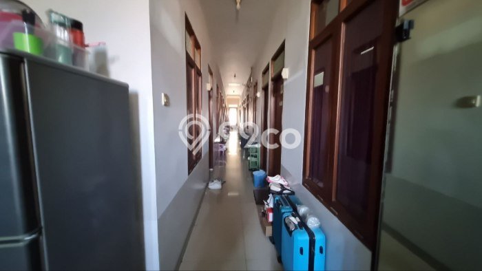 Kost Dijual Lokasi Bojongloa Kidul, Bandung, Spesifikasi 15 Kamar Tidur dan Luas 400m2 Kost Dijual Lokasi Bojongloa Kidul, Bandung, Spesifikasi 15 Kamar Tidur dan Luas 400m2