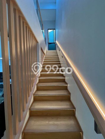 Jual Rumah Mewah Elegan Dengan View Eksklusif di Buah Batu, Bandung Jual Rumah Mewah Elegan Dengan View Eksklusif di Buah Batu, Bandung