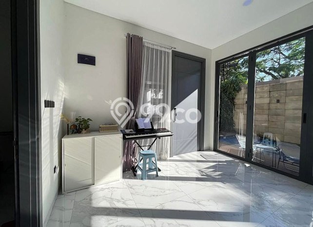 Jual Rumah Mewah Elegan Dengan View Eksklusif di Buah Batu, Bandung Jual Rumah Mewah Elegan Dengan View Eksklusif di Buah Batu, Bandung