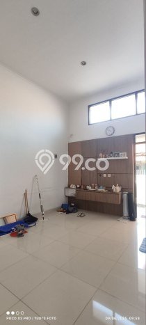 Rumah Luas Asri 2 KT Siap Pakai di BKR Bandung Rumah Luas Asri 2 KT Siap Pakai di BKR Bandung