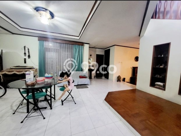 Jual Rumah Mewah Elegan Dengan View Cantik di Serpong Villa Melati Mas, Tangerang Selatan Jual Rumah Mewah Elegan Dengan View Cantik di Serpong Villa Melati Mas, Tangerang Selatan