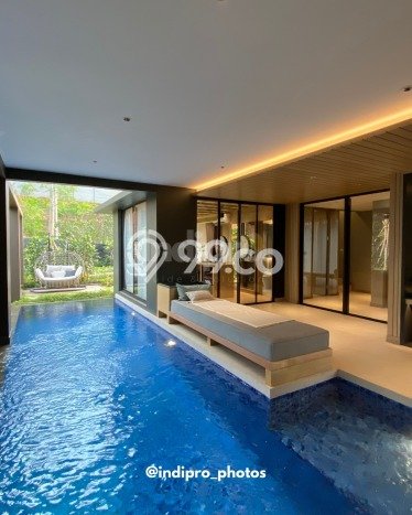 Rumah Elit LB 198m2 Siap Pakai Desain Elegan di Gading Serpong, Tangerang Rumah Elit LB 198m2 Siap Pakai Desain Elegan di Gading Serpong, Tangerang
