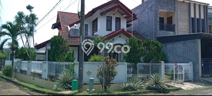 Jual Rumah Mewah Elegan Dengan View Cantik di Serpong Villa Melati Mas, Tangerang Selatan Jual Rumah Mewah Elegan Dengan View Cantik di Serpong Villa Melati Mas, Tangerang Selatan