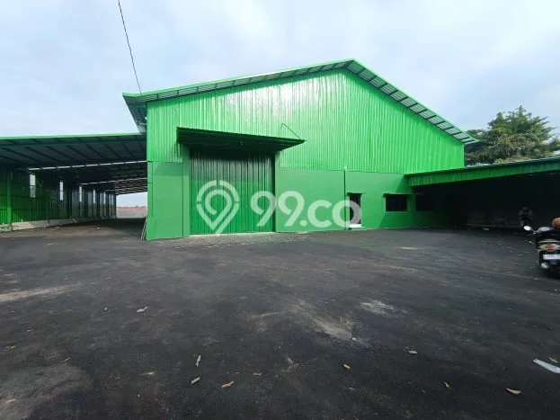 Gudang Disewa di Sumber, Cirebon, LT 2930m2 / LB 2300m2 Gudang Disewa di Sumber, Cirebon, LT 2930m2 / LB 2300m2