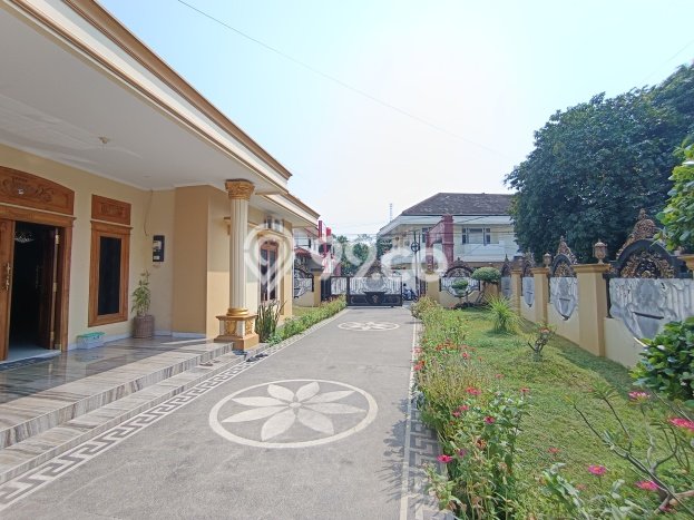 Siap Huni Rumah Mewah 5 Kamar di Kesambi Dekat ke Mana Pun Siap Huni Rumah Mewah 5 Kamar di Kesambi Dekat ke Mana Pun