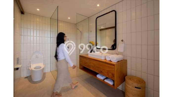 Vila Kawasan , Area 1059m2m², Lokasi Strategis Vila Kawasan , Area 1059m2m², Lokasi Strategis