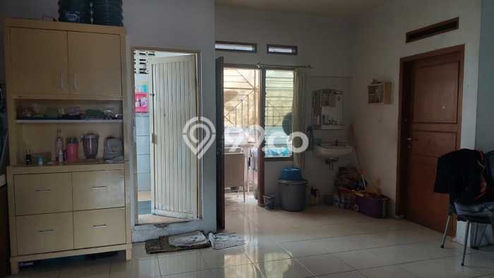 Unit Ruko Dijual di Sumedang Selatan Sumedang Luas Tanah 202m2, Luas Bangunan 420m2 Unit Ruko Dijual di Sumedang Selatan Sumedang Luas Tanah 202m2, Luas Bangunan 420m2