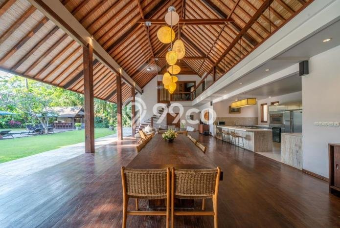 Vila di , Ukuran 2775m2m², Dekat dengan transportasi umum Vila di , Ukuran 2775m2m², Dekat dengan transportasi umum