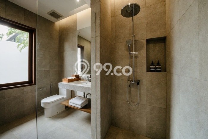Vila Kawasan , Luas 536m2m², Akses ke berbagai keperluan Vila Kawasan , Luas 536m2m², Akses ke berbagai keperluan