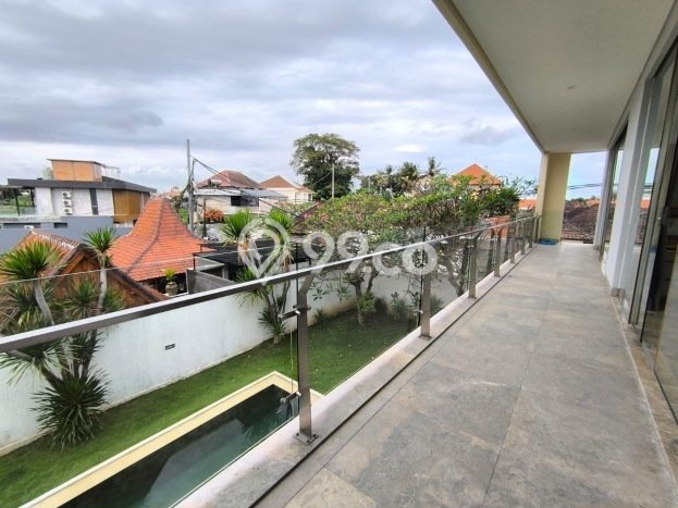 AREA PREMIUM! Vila Kawasan , Luas 385m2m², Dekat pusat umum AREA PREMIUM! Vila Kawasan , Luas 385m2m², Dekat pusat umum