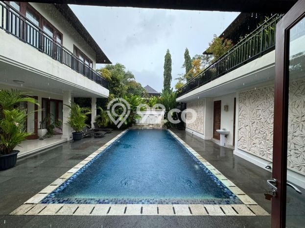 DIJUAL! Vila Kawasan , Area 461m2m², Posisi Strategis DIJUAL! Vila Kawasan , Area 461m2m², Posisi Strategis