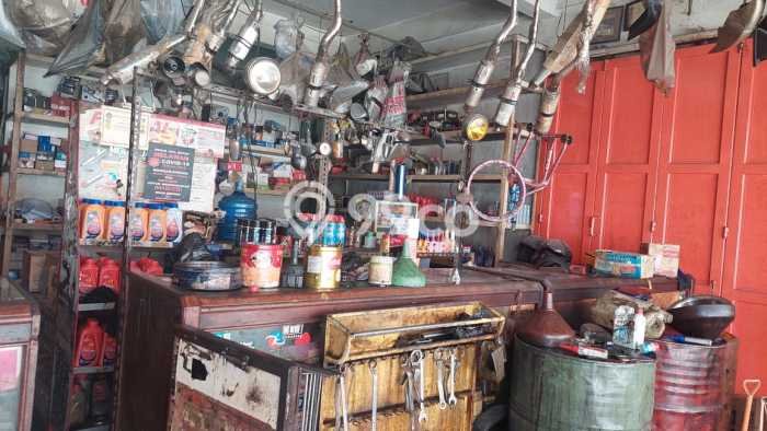 Unit Ruko Dijual di Sumedang Selatan Sumedang Luas Tanah 202m2, Luas Bangunan 420m2 Unit Ruko Dijual di Sumedang Selatan Sumedang Luas Tanah 202m2, Luas Bangunan 420m2
