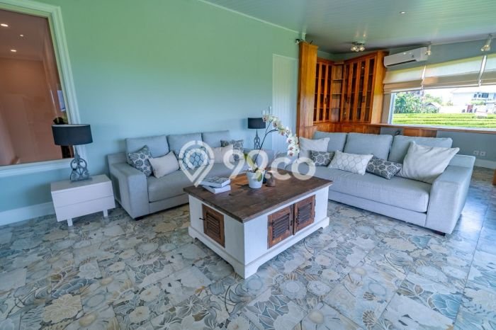 HARGA TERBAIK! Vila di , Area 607m2m², Lokasi Strategis HARGA TERBAIK! Vila di , Area 607m2m², Lokasi Strategis