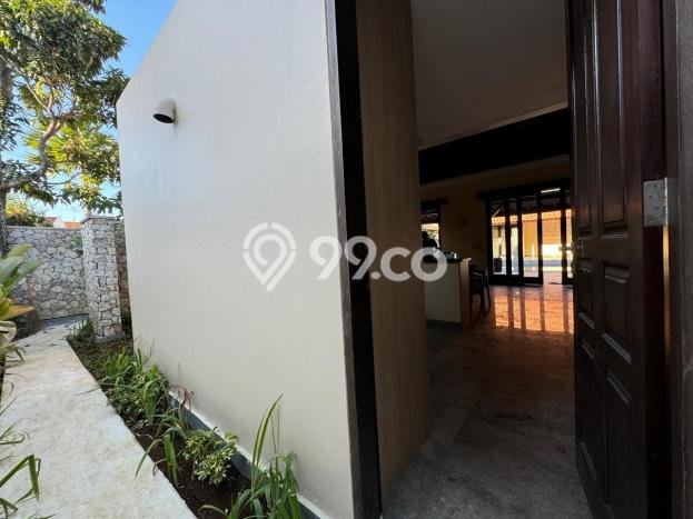 HARGA TERBAIK! Vila di , Ukuran 718m2m², Kawasan Potensial dengan nilai naik HARGA TERBAIK! Vila di , Ukuran 718m2m², Kawasan Potensial dengan nilai naik